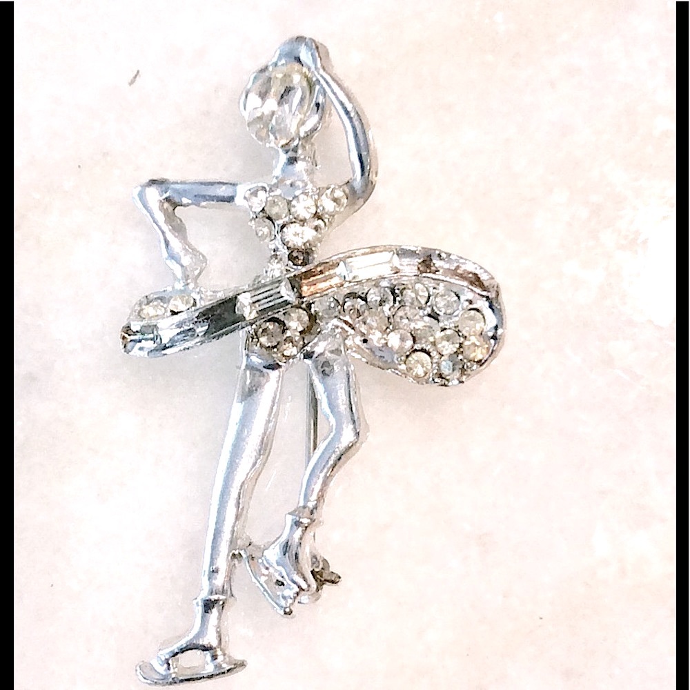 Vintage Pell Rhinestone Figure Skater Brooch